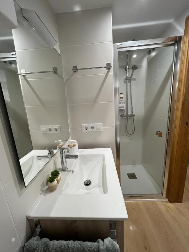 Apartamento Baixo Da Barbeira Cangas do Morrazo Buitenkant foto